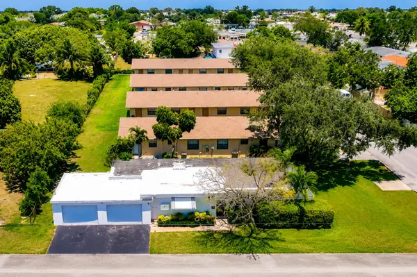5619 Mckinley, Hollywood, FL 33021