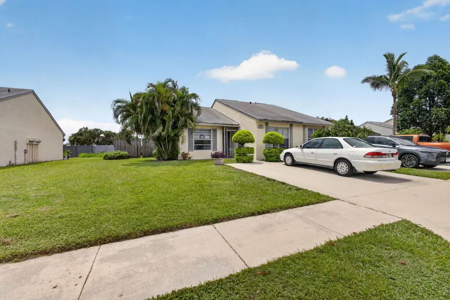 262 Palmetto Court, Jupiter, FL 33458 - #2