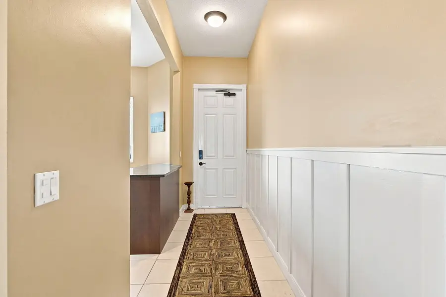 34 Harbour Isle Drive W #PH05, Fort Pierce, FL 34949 - #3