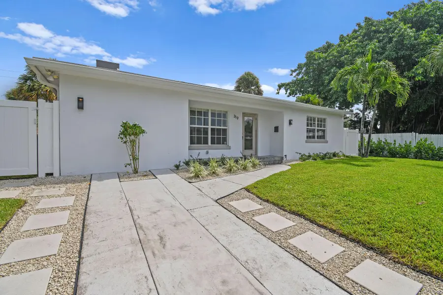 319 29th Street, West Palm Beach, FL 33407 - #3