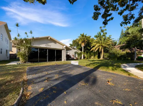 9321 NW 35th Manor, Sunrise, FL 33351