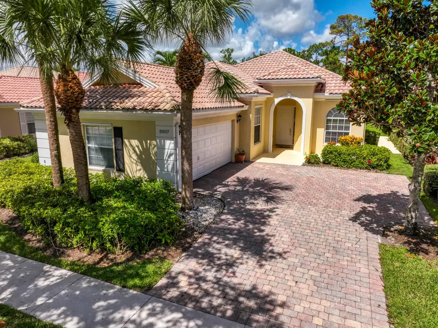 8907 Oldham Way, Palm Beach Gardens, FL 33412 - #3