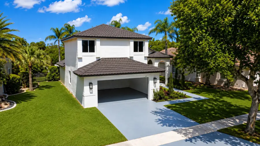 261 SW 178th Way, Pembroke Pines, FL 33029 - #2