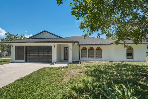 2661 SE Osage Avenue, Port St Lucie, FL 34952