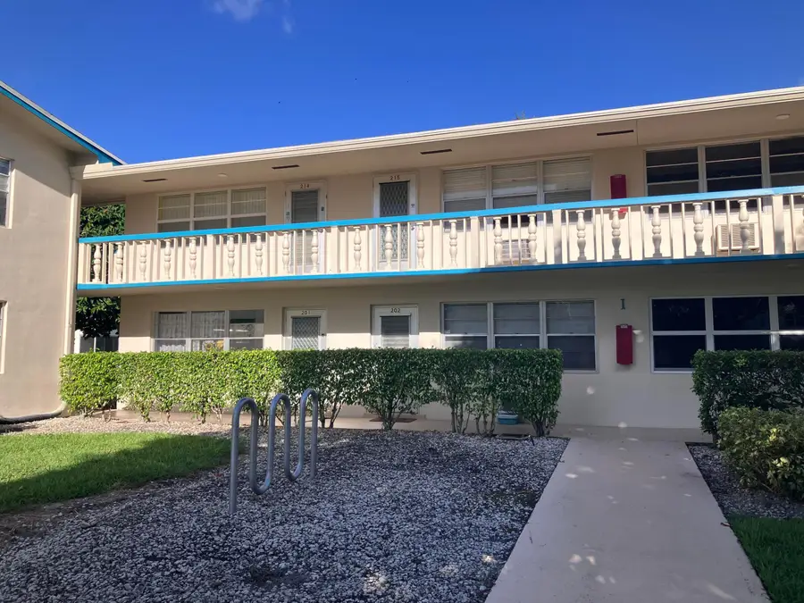 202 Camden I, West Palm Beach, FL 33417 - #2