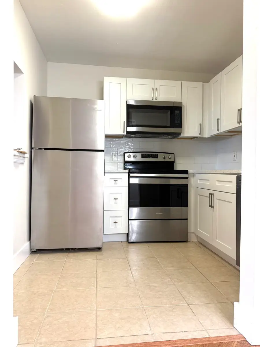 200 Village Green Circle E #k 311, Palm Springs, FL 33461 - #3