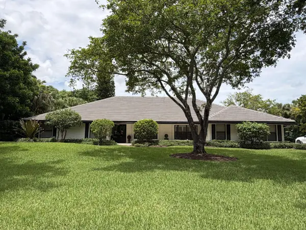 7321 E Cypresshead Drive, Pompano Beach, FL 33067