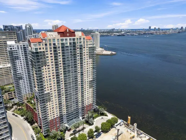 1155 Brickell Bay Drive #2802, Miami, FL 33131
