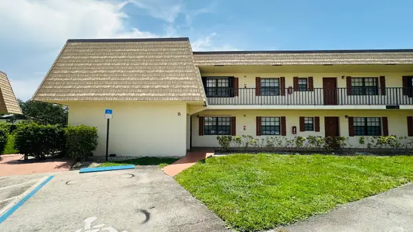 4477 Oak Terrace Drive, Greenacres, FL 33463