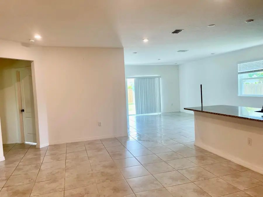 582 SW Sea Holly Terrace, Port Saint Lucie, FL 34984 - #3