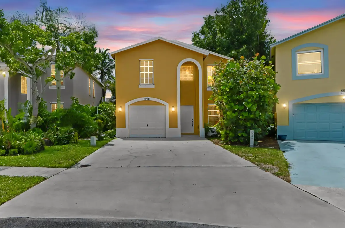 4268 Pine Hollow Circle, Greenacres, FL 33463 - #1
