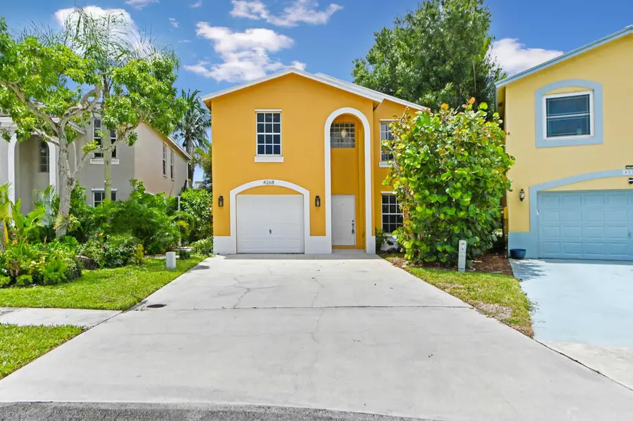4268 Pine Hollow Circle, Greenacres, FL 33463 - #2