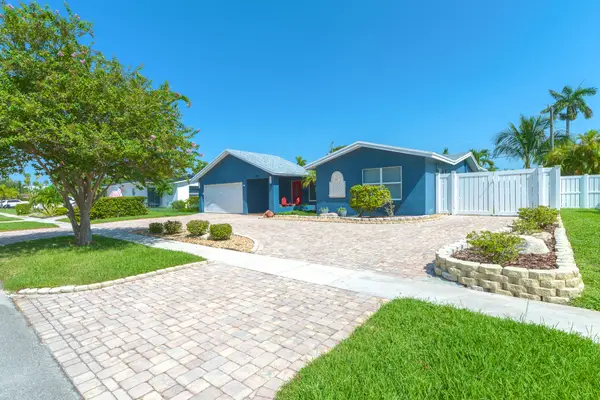 821 SE 16th Street, Deerfield Beach, FL 33441