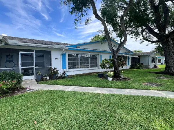 8435 NW 10th Street #B50, Plantation, FL 33322