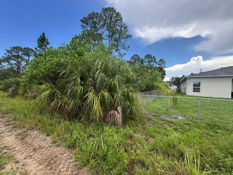 527 Paigo Street Se, Palm Bay, FL 32909 - #3