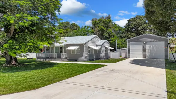 1126 Pine Avenue, Fort Pierce, FL 34982
