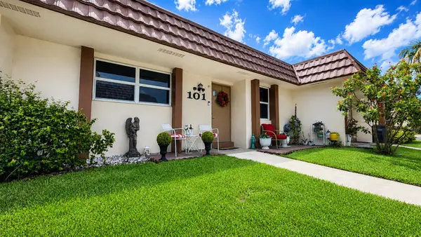 5780 W Fernley Drive W #101, West Palm Beach, FL 33415