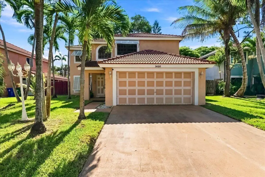 1430 SW 88th Way, Pembroke Pines, FL 33025 - #2
