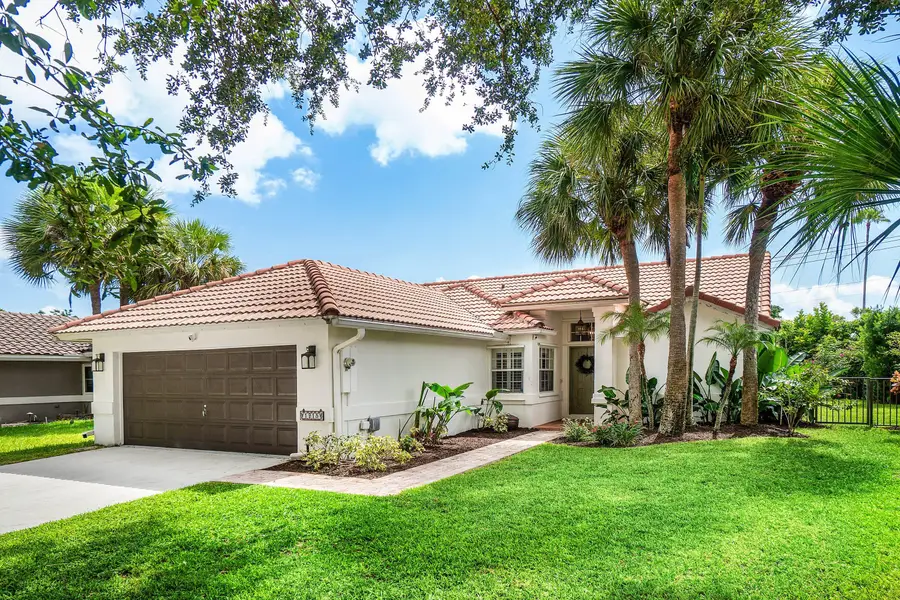 1215 E Lancewood Place, Delray Beach, FL 33445 - #2