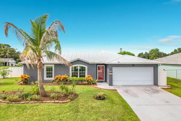 1402 SW Flounder Lane, Port St Lucie, FL 34953