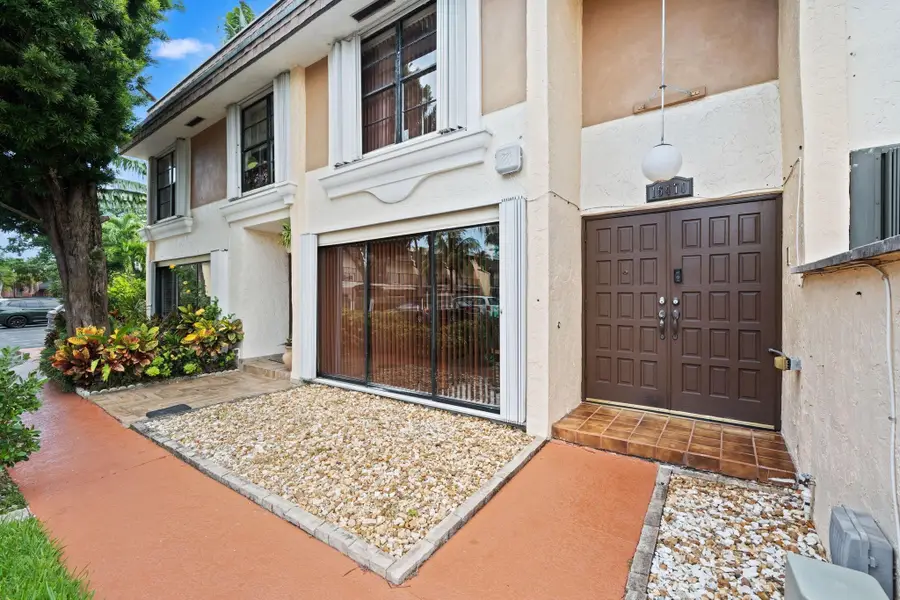 16470 NE 27th Place #35, North Miami Beach, FL 33160 - #2
