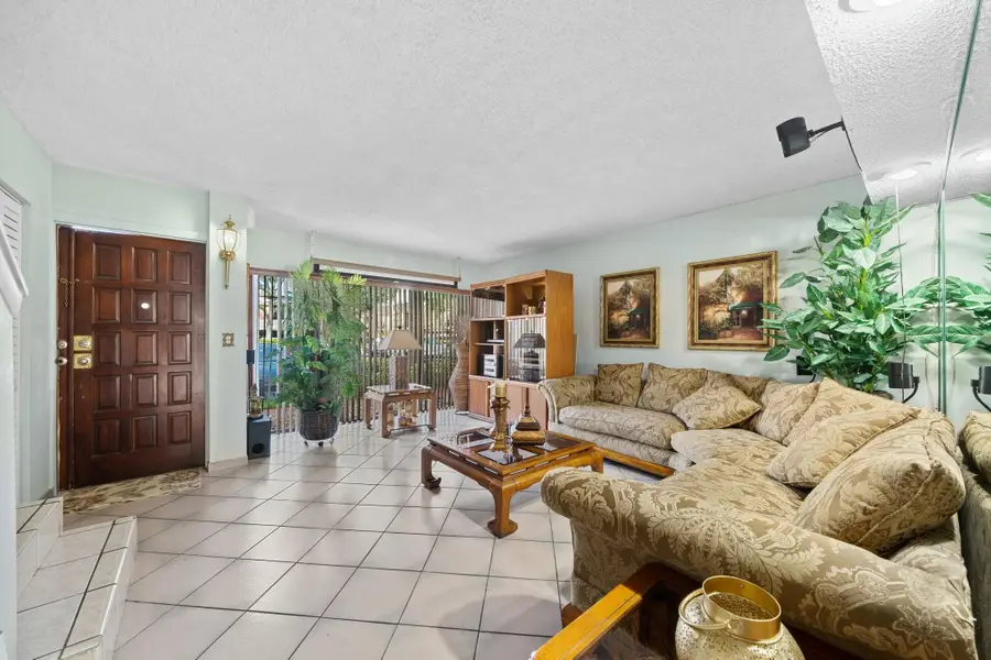 16470 NE 27th Place #35, North Miami Beach, FL 33160 - #3