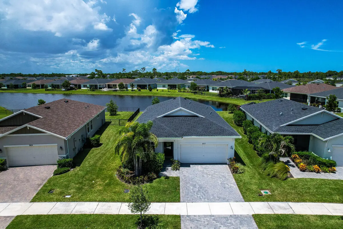 977 SE Crosswood Way, Port Saint Lucie, FL 34984 - #1