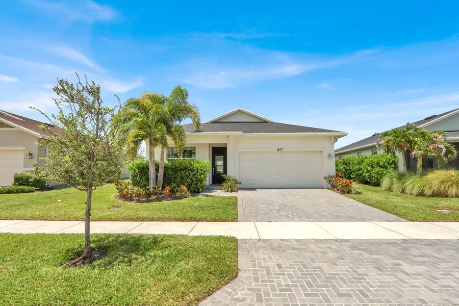 977 SE Crosswood Way, Port Saint Lucie, FL 34984 - #2
