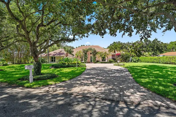 18504 SE Heritage Oaks Lane, Jupiter, FL 33469