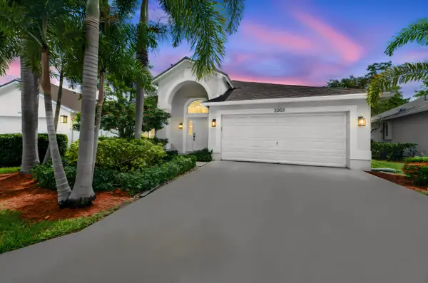 2203 Soundings Court, Greenacres, FL 33413