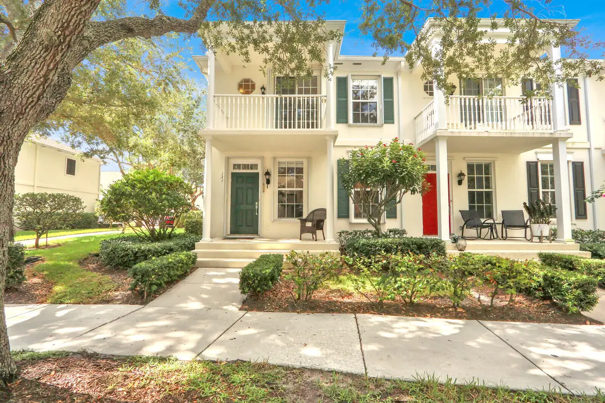 131 Radcliffe Court, Jupiter, FL 33458 - #1