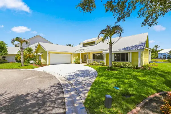 10461 SE Amberjack Court, Hobe Sound, FL 33455