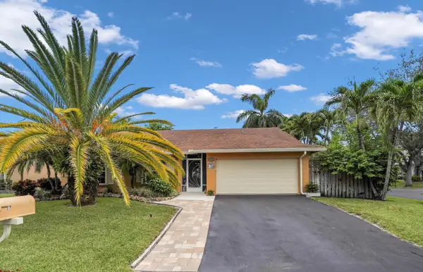 9811 NW 53rd Court, Coral Springs, FL 33076