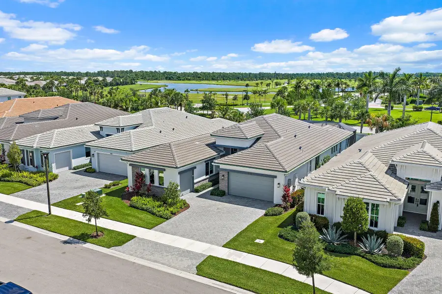 12172 Waterstone Circle, Palm Beach Gardens, FL 33412 - #2