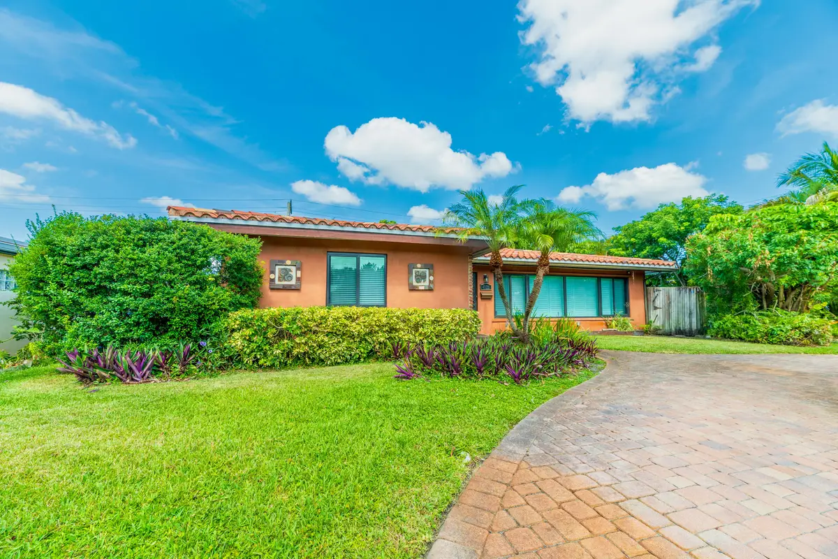 4621 NE 18th Terrace, Fort Lauderdale, FL 33308 - #1