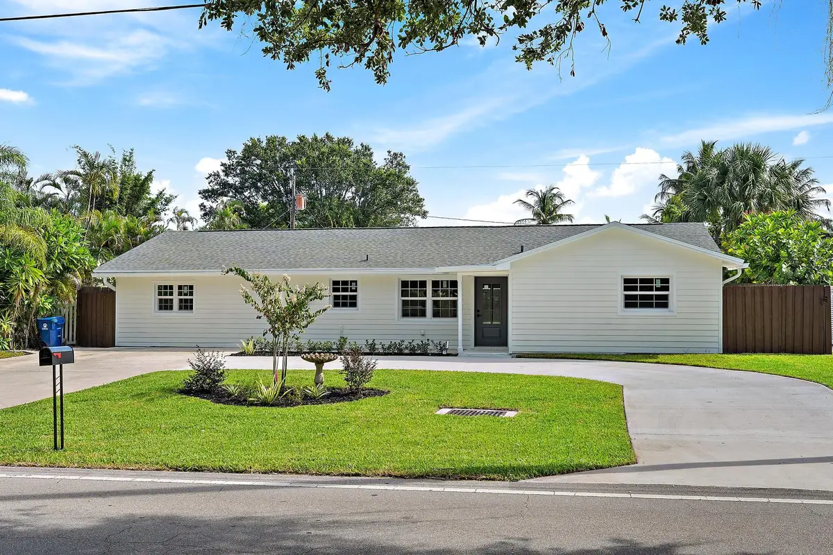109 E Riverside Drive, Jupiter, FL 33469 - #1