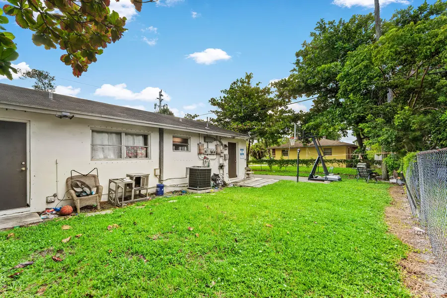 4301 Lakewood Road, Lake Worth, FL 33461 - #3