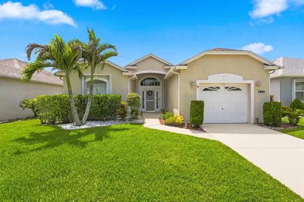 532 NW Portofino Lane, Port St Lucie, FL 34986