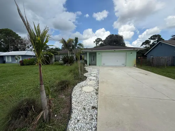 1832 SE Manth Lane, Port St Lucie, FL 34983