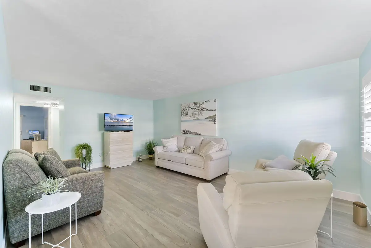 3322 Cynthia Lane #102, Lake Worth Beach, FL 33461 - #1
