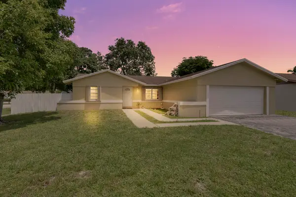9235 Saddlecreek Drive, Boca Raton, FL 33496