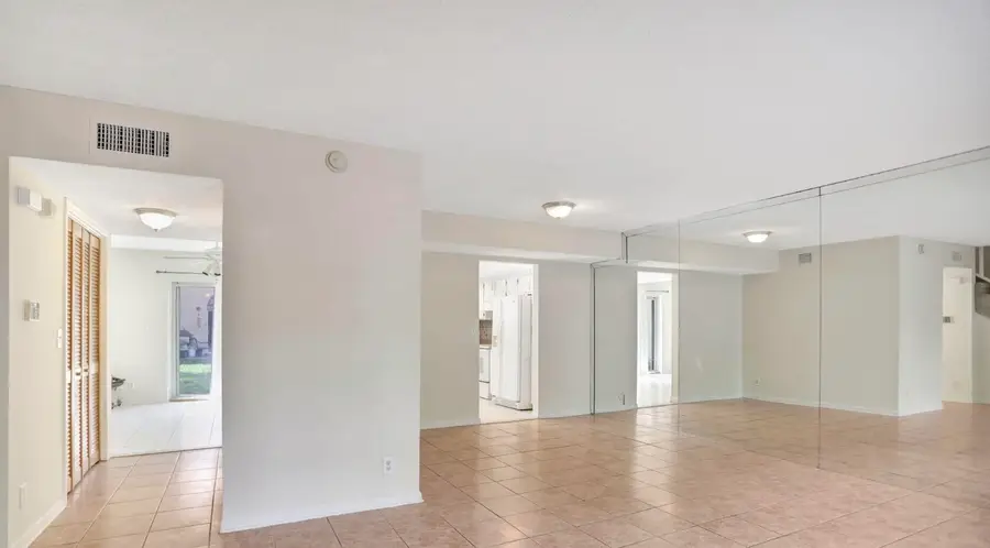 3056 Riverside Drive #c6, Coral Springs, FL 33065 - #3