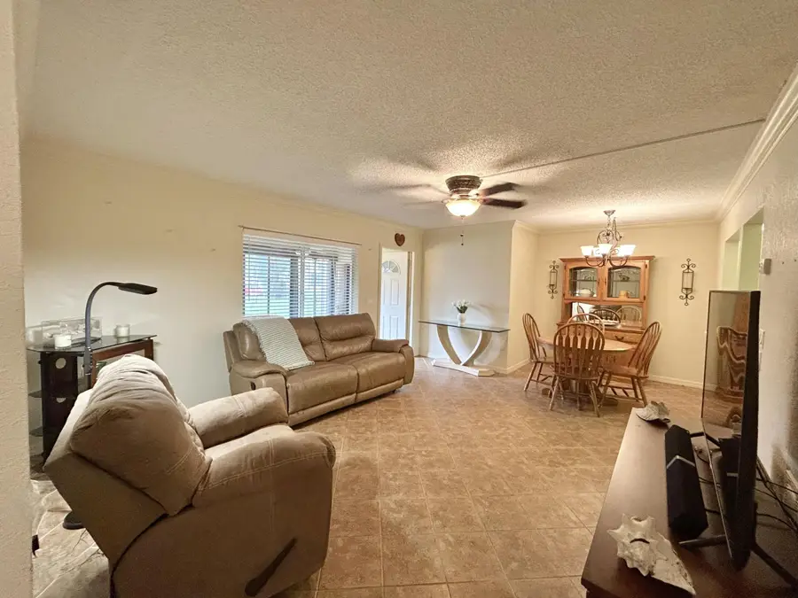 131 Lake Pine Circle #D-1, Greenacres, FL 33463 - #2