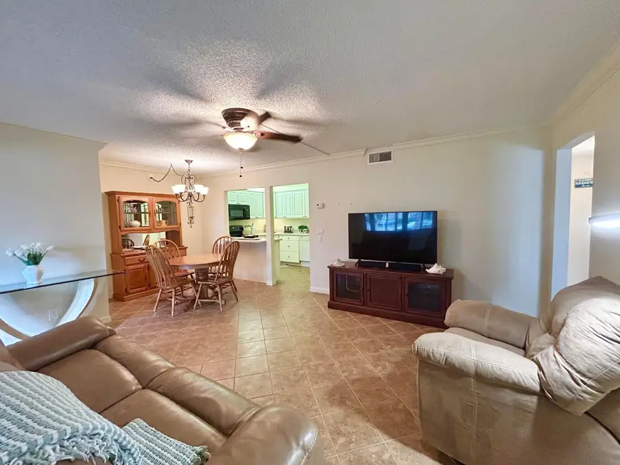 131 Lake Pine Circle #D-1, Greenacres, FL 33463 - #3