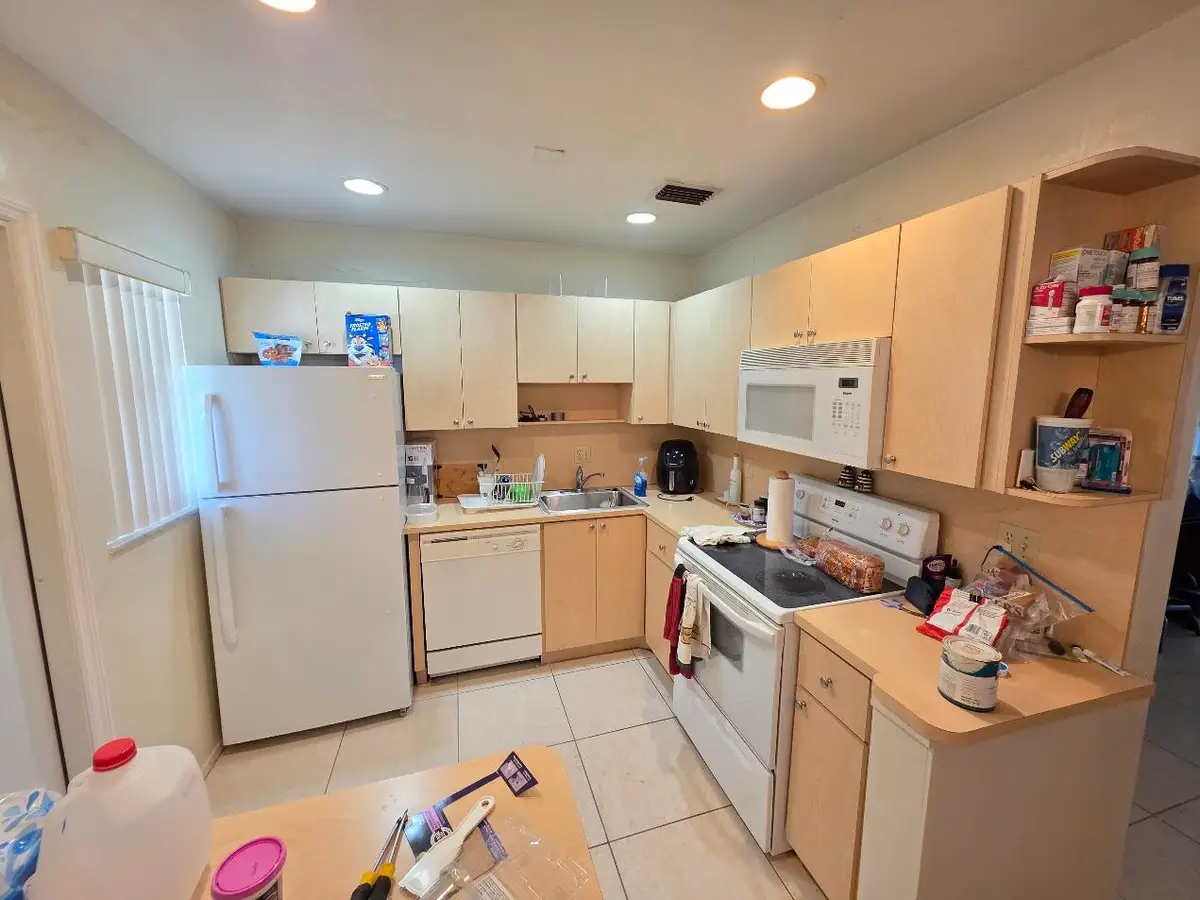 700 Layne Boulevard #318, Hallandale Beach, FL 33009 - #1