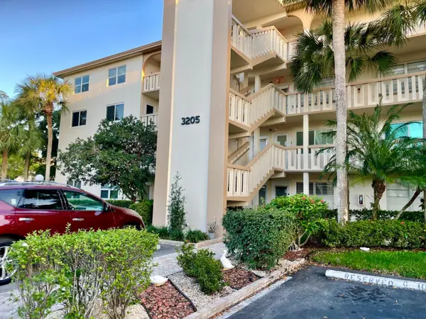 3205 Portofino Point #B4, Coconut Creek, FL 33066