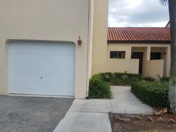 6 Va De Casas Sur, Boynton Beach, FL 20852