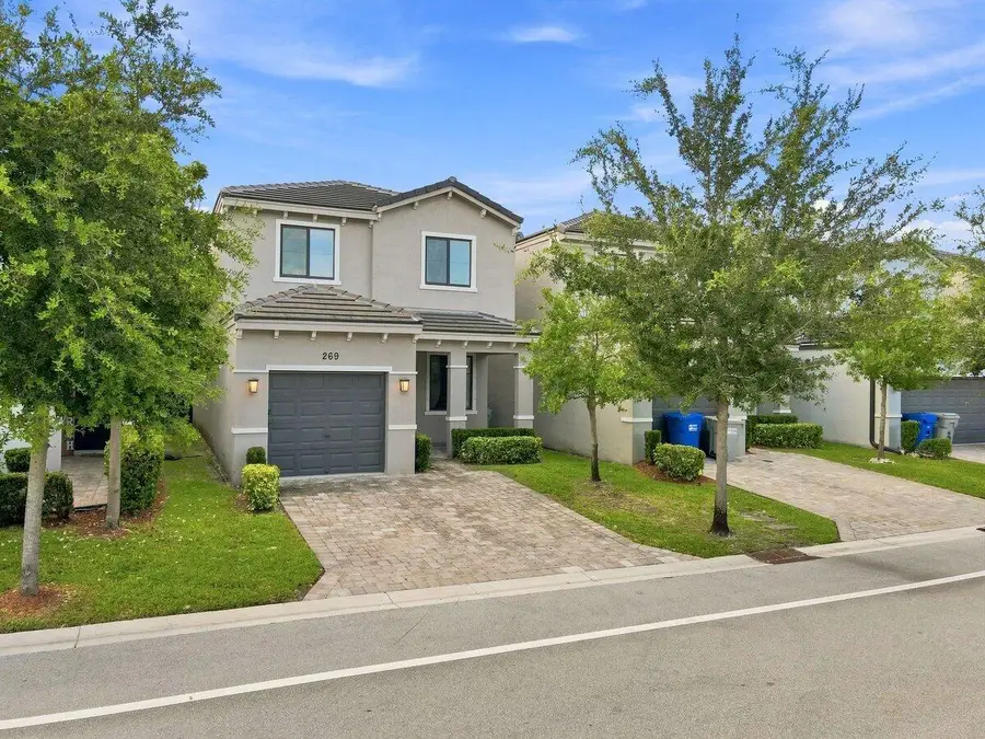 269 NW 36th Avenue, Pompano Beach, FL 33069 - #2