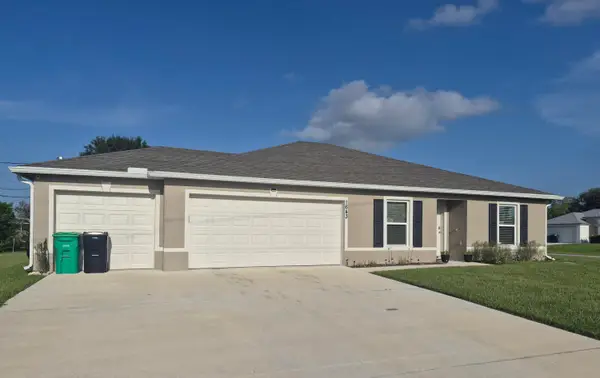 1643 SE Ocean Lane, Port St Lucie, FL 34983
