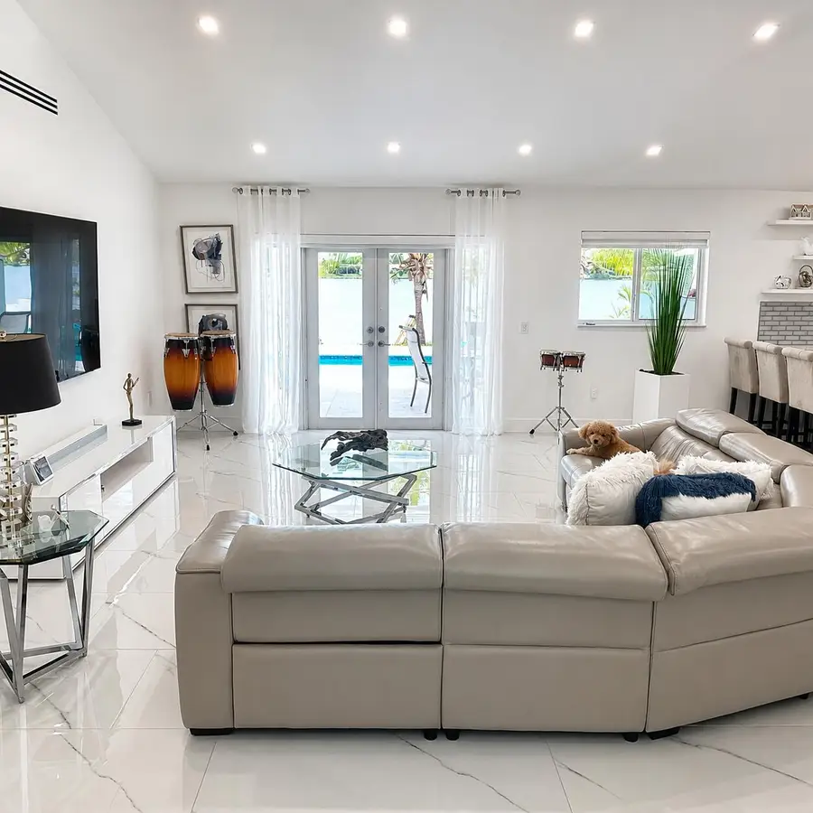 500 NW 86th Avenue, Pembroke Pines, FL 33024 - #2
